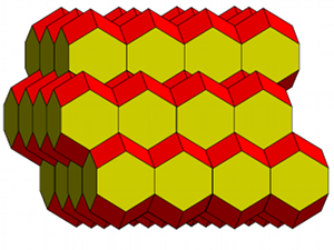 empilement de dodécaèdres rhombo-hexagonaux